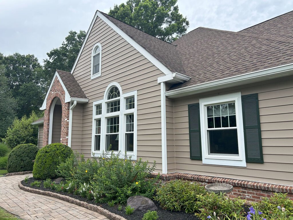 Infinity from Marvin - Double Hung Top Sash Internal Grids White - Pennington