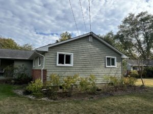 CertainTeed Cedarboard 7inch Shingles - Cypress - East Windsor